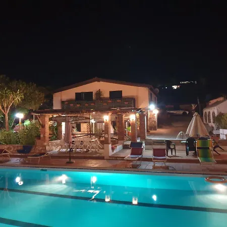 Casa Vacanze Andrea Вилла